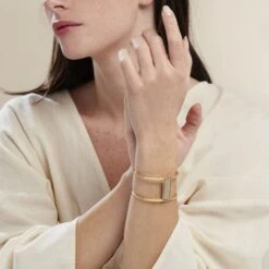 Bracelet Manchette Acier Doré Maria 8 Bracelet Manchette Acier Doré Maria -Mode Bijouterie Magasin MIBFJW0461 model0